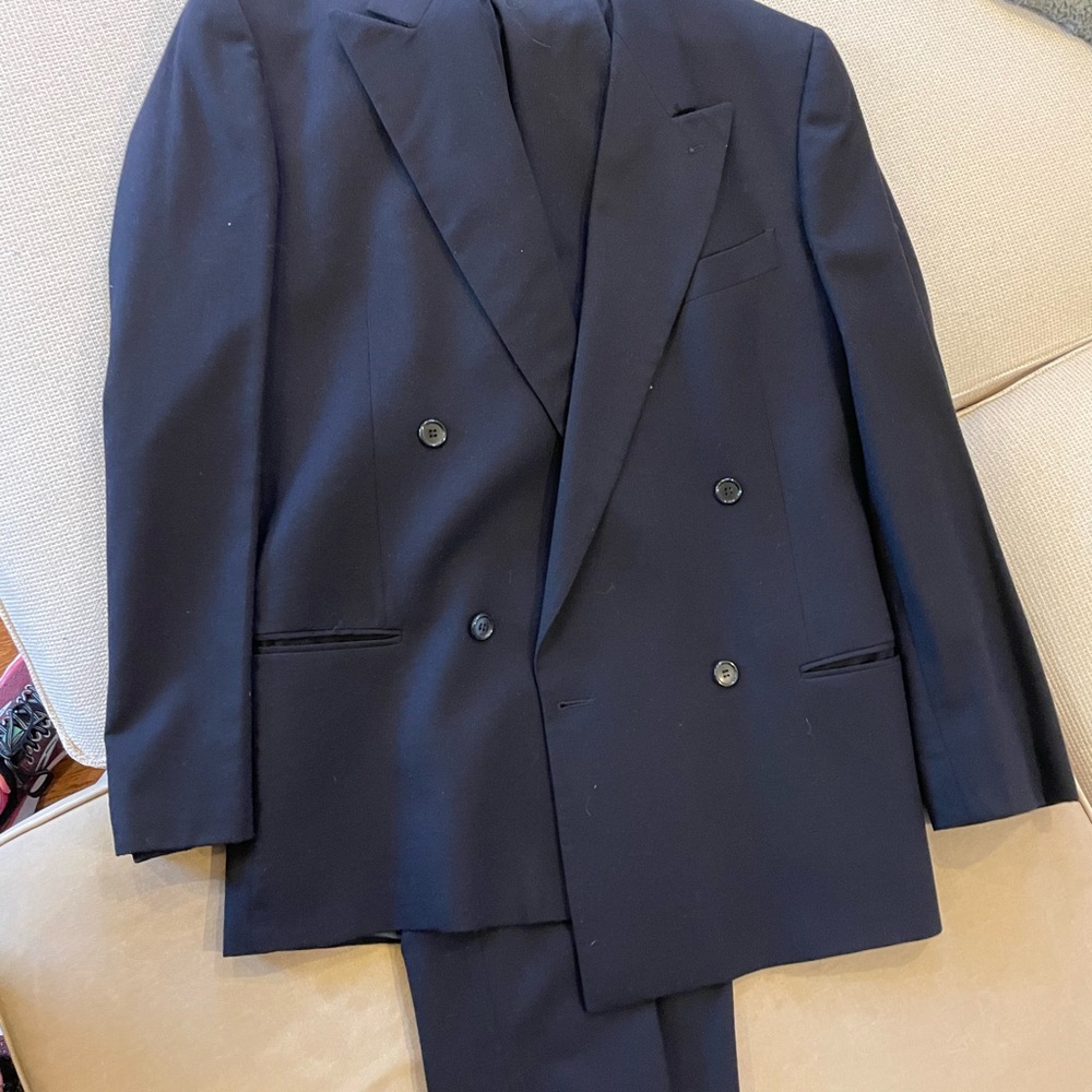 Giorgio Armani Men’s suit